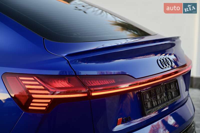 Внедорожник / Кроссовер Audi Q8 e-tron 2023 в Одессе фото 18 Внедорожник / Кроссовер Audi Q8 e-tron 2023 в Одессе