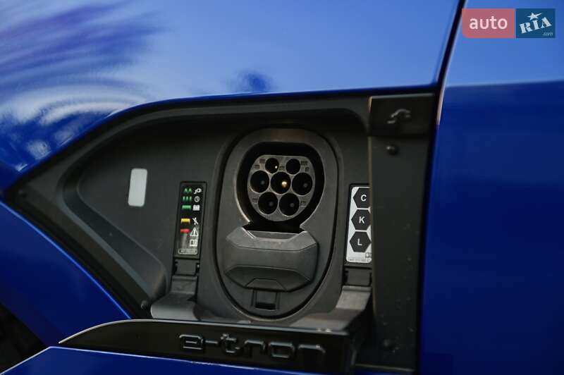 Внедорожник / Кроссовер Audi Q8 e-tron 2023 в Одессе фото 29 Внедорожник / Кроссовер Audi Q8 e-tron 2023 в Одессе