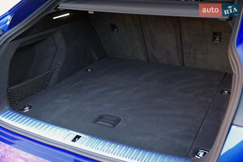 Внедорожник / Кроссовер Audi Q8 e-tron 2023 в Одессе фото 76 Внедорожник / Кроссовер Audi Q8 e-tron 2023 в Одессе