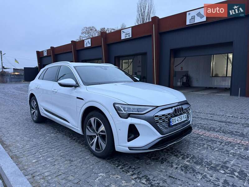 Внедорожник / Кроссовер Audi Q8 e-tron 2023 в Чернигове фото 15 Внедорожник / Кроссовер Audi Q8 e-tron 2023 в Чернигове