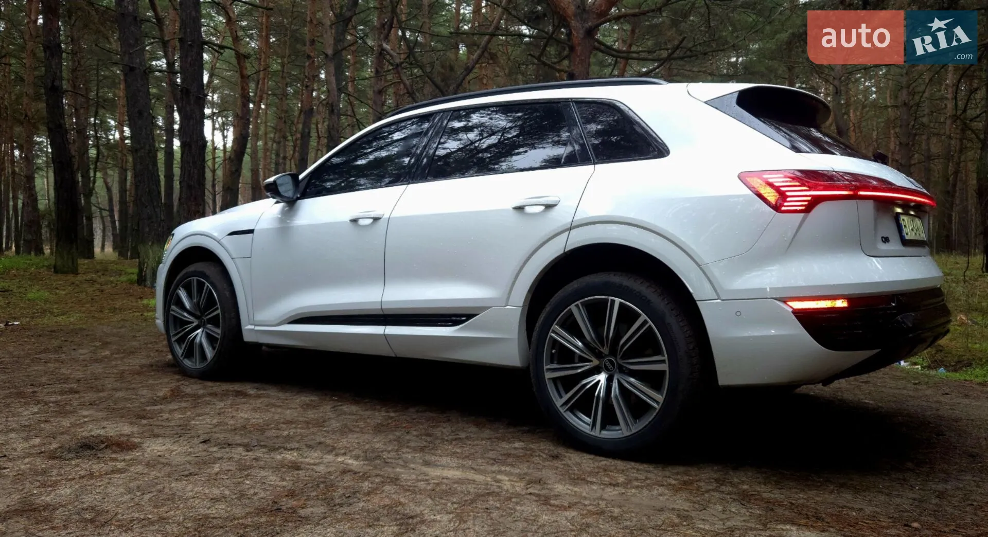 2023 Audi Q8 - мініатюра 14