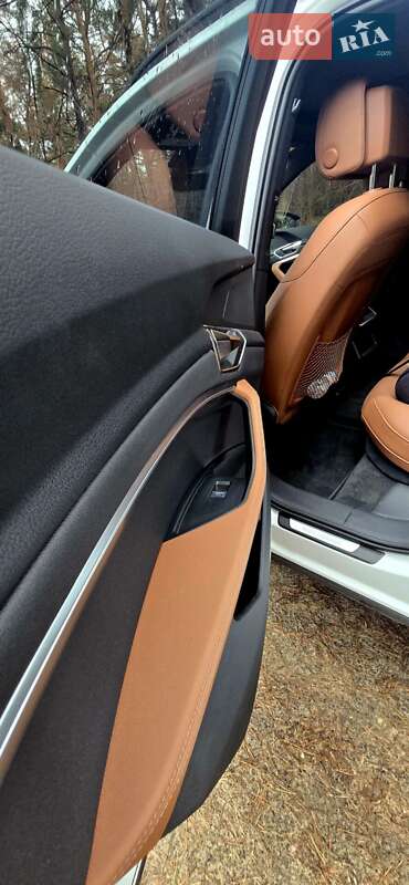 Внедорожник / Кроссовер Audi Q8 e-tron 2023 в Горишних Плавнях