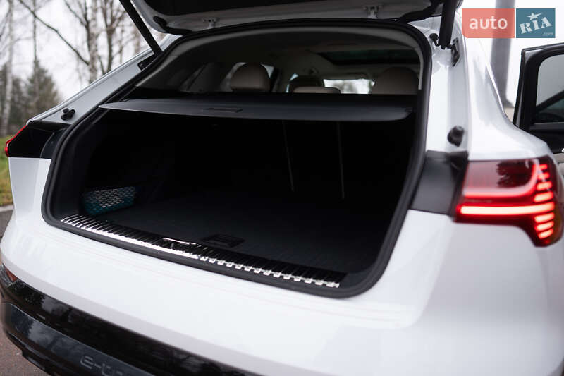 Внедорожник / Кроссовер Audi Q8 e-tron 2023 в Житомире фото 21 Внедорожник / Кроссовер Audi Q8 e-tron 2023 в Житомире