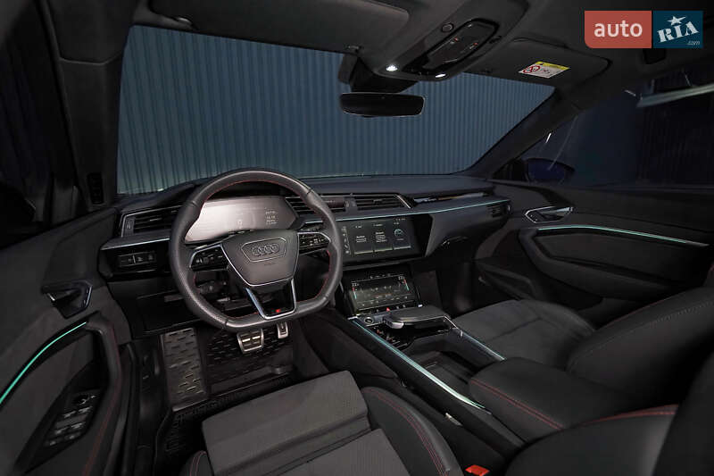 Позашляховик / Кросовер Audi Q8 e-tron 2023 в Харкові фото 19 Позашляховик / Кросовер Audi Q8 e-tron 2023 в Харкові