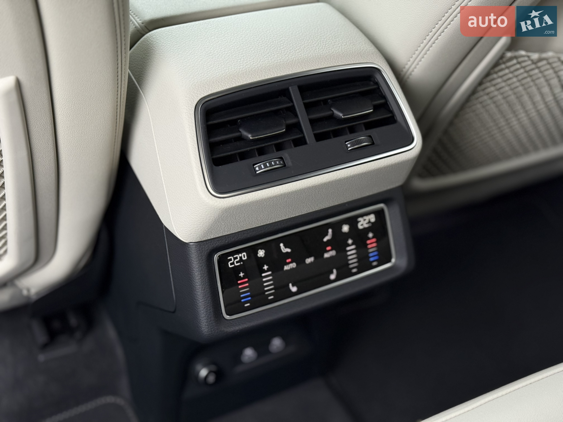2023 Audi Q8 - мініатюра 45