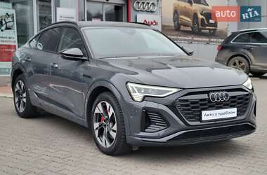 Позашляховик / Кросовер Audi Q8 e-tron 2023 в Хмельницькому
