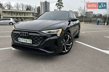 Внедорожник / Кроссовер Audi Q8 e-tron 2023 в Харькове