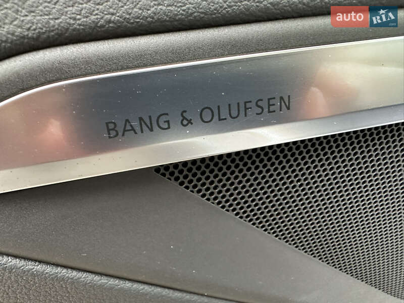 Внедорожник / Кроссовер Audi Q8 e-tron 2023 в Харькове