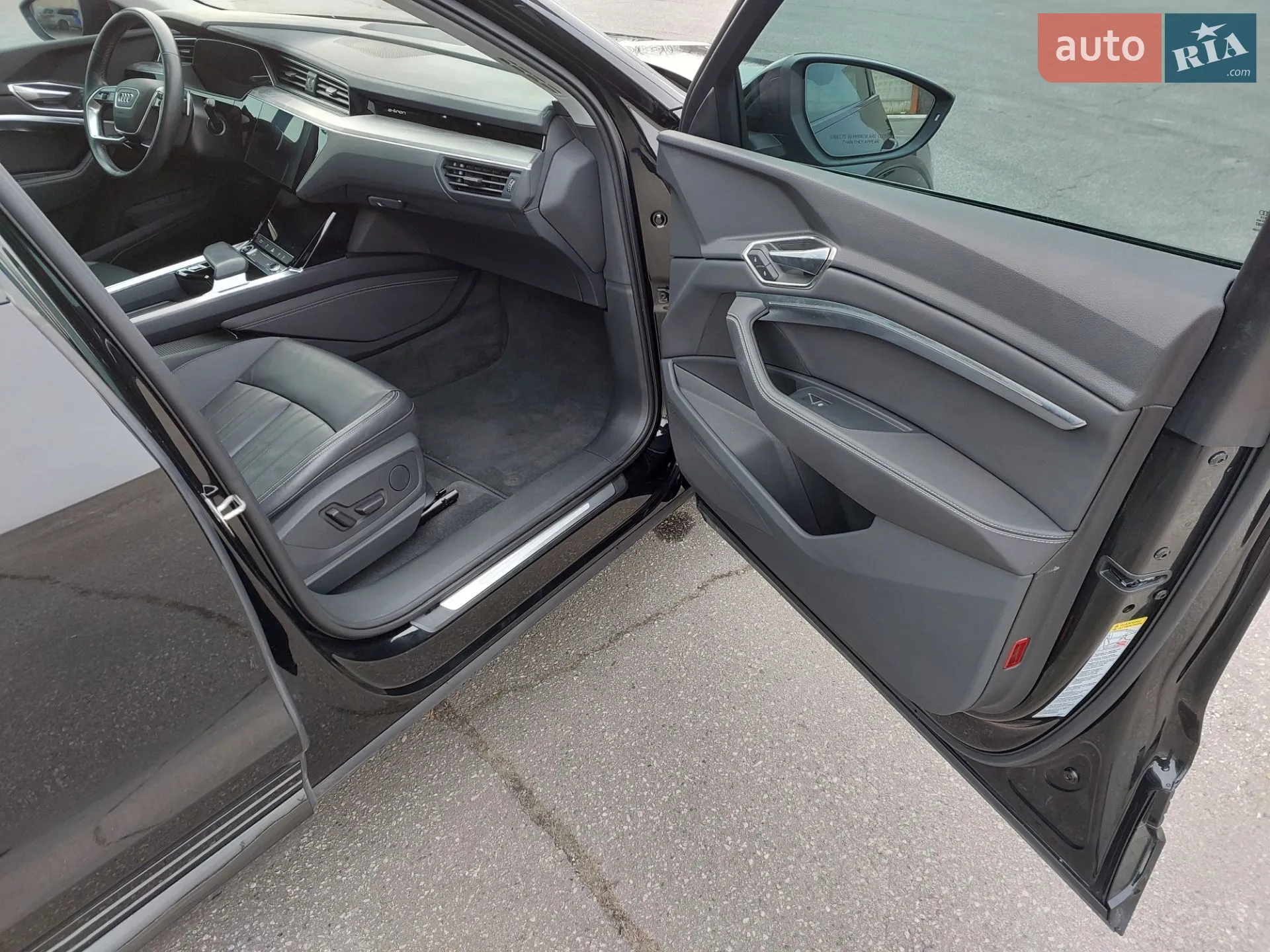 2023 Audi Q8 - мініатюра 28