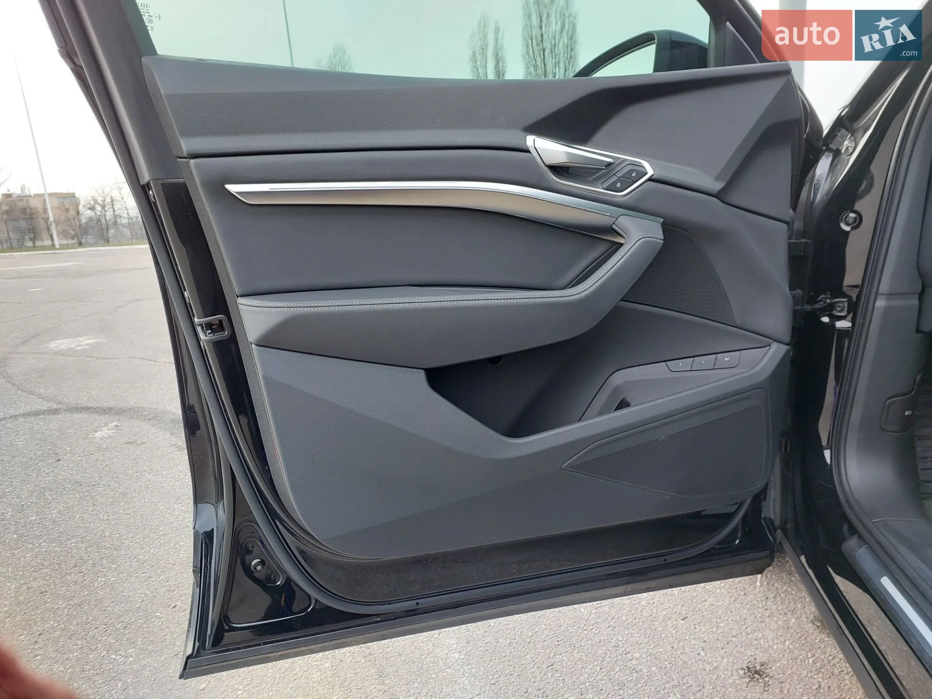 2023 Audi Q8 - мініатюра 26