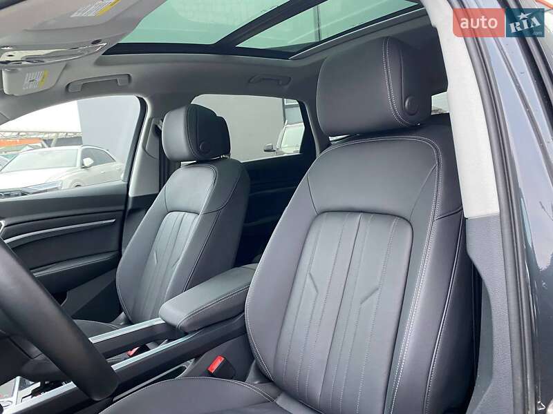Внедорожник / Кроссовер Audi Q8 e-tron 2023 в Львове фото 19 Внедорожник / Кроссовер Audi Q8 e-tron 2023 в Львове