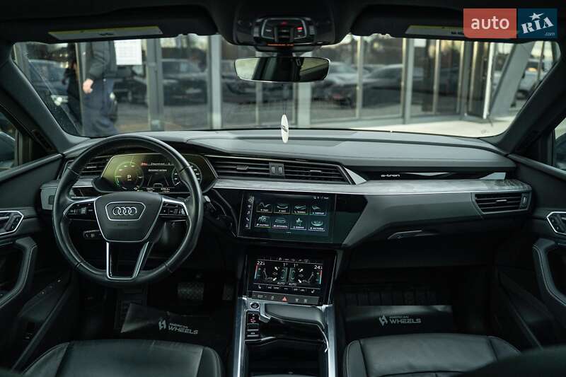 Внедорожник / Кроссовер Audi Q8 e-tron 2023 в Черновцах фото 28 Внедорожник / Кроссовер Audi Q8 e-tron 2023 в Черновцах