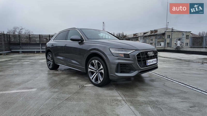 Внедорожник / Кроссовер Audi Q8 e-tron 2023 в Киеве