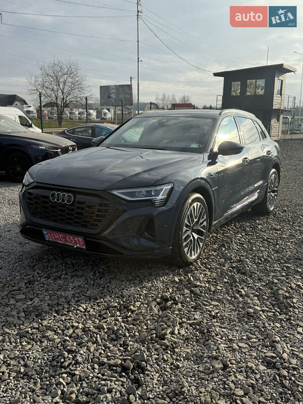 Audi Q8 e-tron 2023