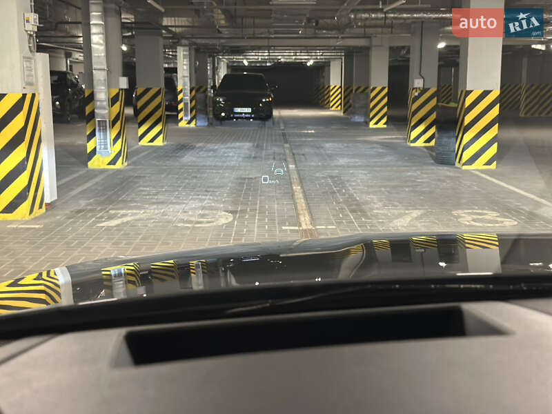 Внедорожник / Кроссовер Audi Q8 e-tron 2023 в Львове фото 21 Внедорожник / Кроссовер Audi Q8 e-tron 2023 в Львове