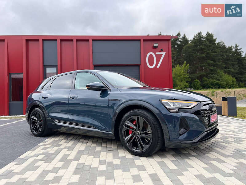 Внедорожник / Кроссовер Audi Q8 e-tron 2023 в Львове фото 15 Внедорожник / Кроссовер Audi Q8 e-tron 2023 в Львове