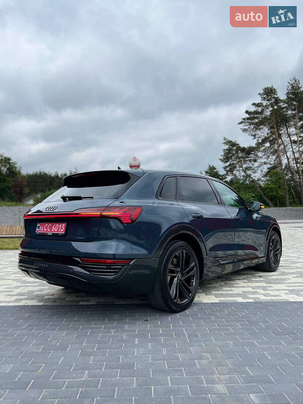 Внедорожник / Кроссовер Audi Q8 e-tron 2023 в Львове фото 18 Внедорожник / Кроссовер Audi Q8 e-tron 2023 в Львове