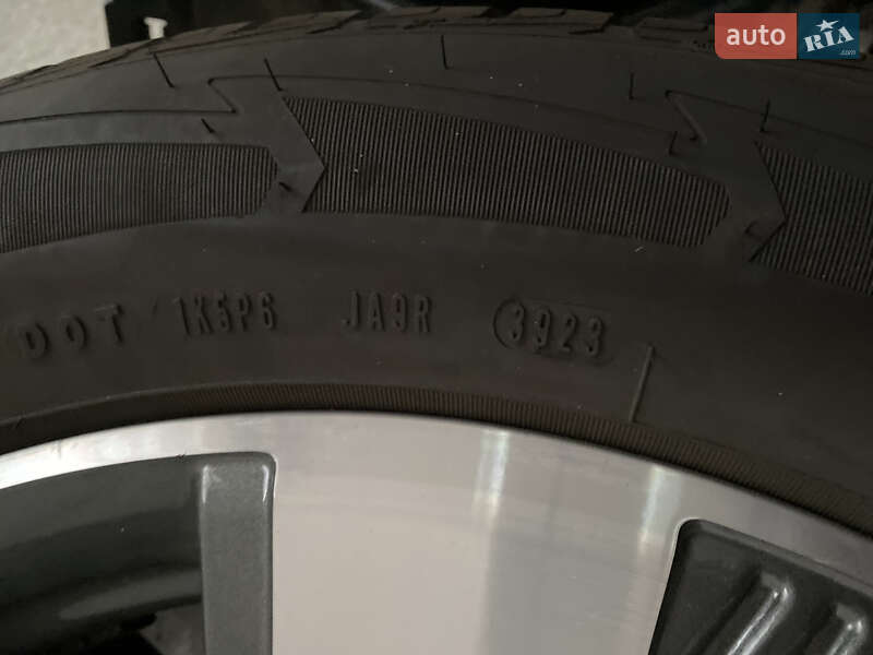 Внедорожник / Кроссовер Audi Q8 e-tron 2023 в Львове фото 38 Внедорожник / Кроссовер Audi Q8 e-tron 2023 в Львове