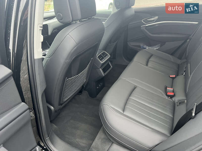 Внедорожник / Кроссовер Audi Q8 e-tron 2024 в Здолбунове фото 19 Внедорожник / Кроссовер Audi Q8 e-tron 2024 в Здолбунове