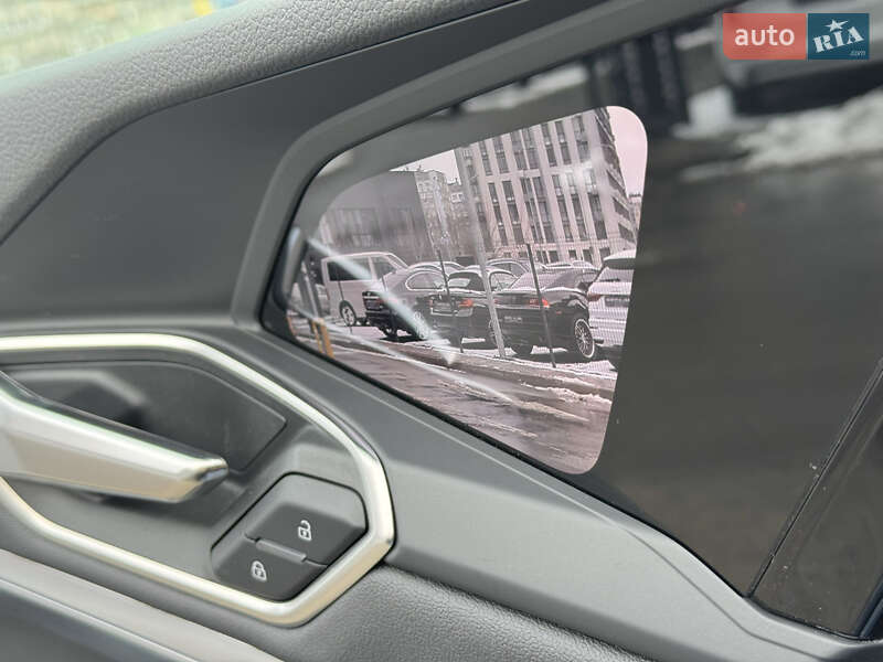 Внедорожник / Кроссовер Audi Q8 e-tron 2023 в Киеве фото 34 Внедорожник / Кроссовер Audi Q8 e-tron 2023 в Киеве