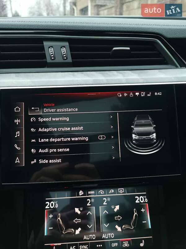 Внедорожник / Кроссовер Audi Q8 e-tron 2024 в Кривом Роге фото 25 Внедорожник / Кроссовер Audi Q8 e-tron 2024 в Кривом Роге