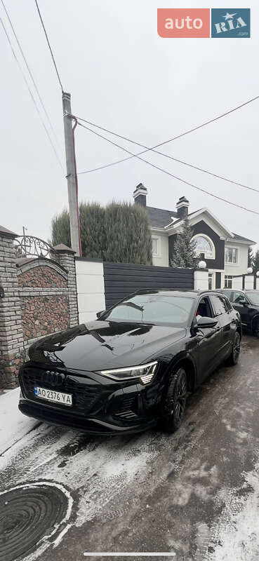 Внедорожник / Кроссовер Audi Q8 e-tron 2023 в Белой Церкви