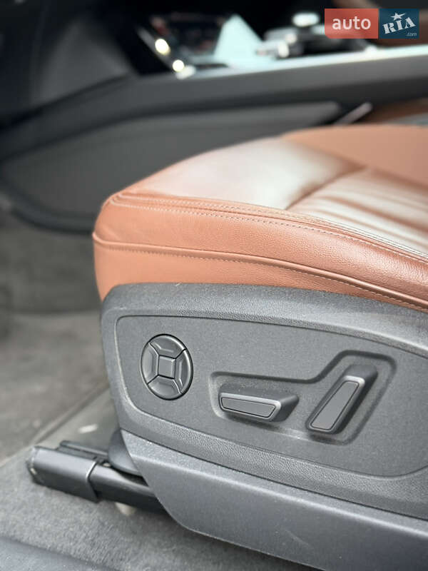 Внедорожник / Кроссовер Audi Q8 e-tron 2023 в Киеве фото 13 Внедорожник / Кроссовер Audi Q8 e-tron 2023 в Киеве