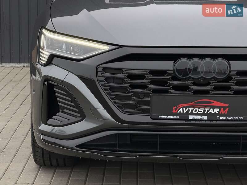 Внедорожник / Кроссовер Audi Q8 e-tron 2023 в Мукачево