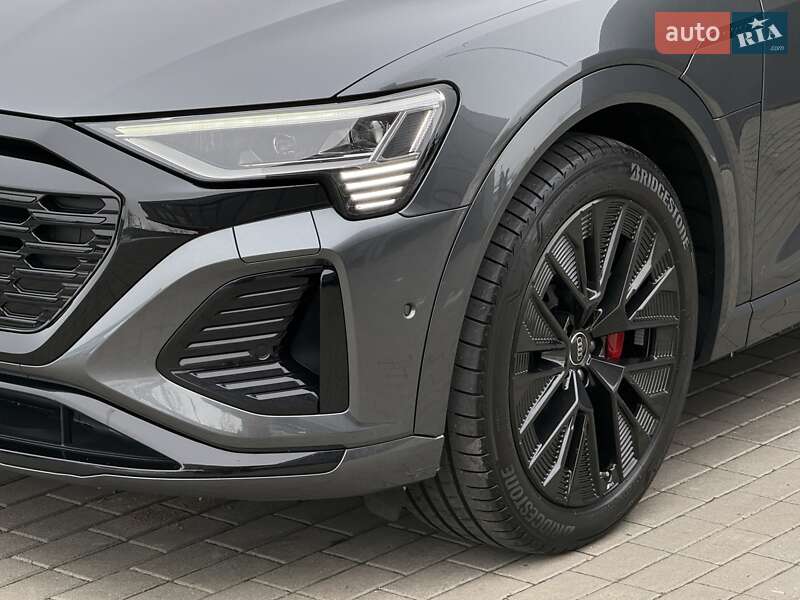 Внедорожник / Кроссовер Audi Q8 e-tron 2023 в Мукачево