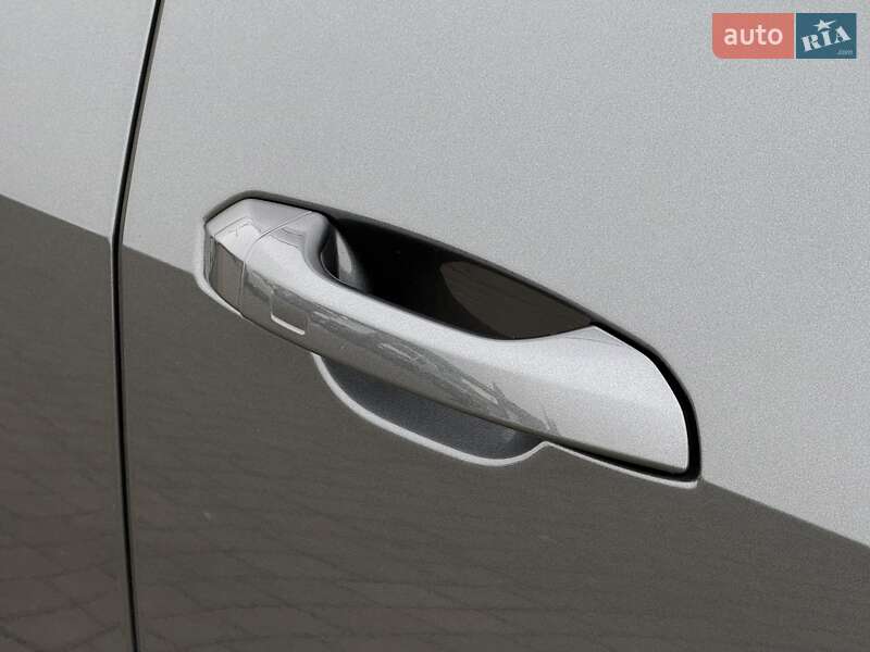 Внедорожник / Кроссовер Audi Q8 e-tron 2023 в Мукачево