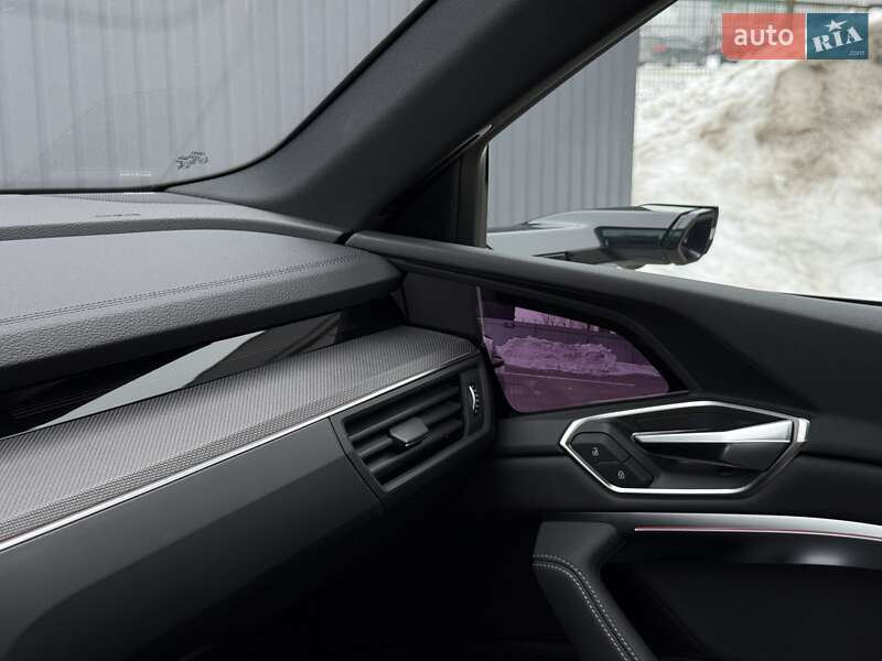 Внедорожник / Кроссовер Audi Q8 e-tron 2023 в Мукачево