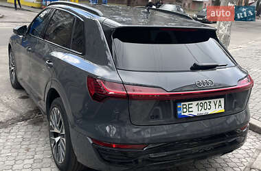 Внедорожник / Кроссовер Audi Q8 e-tron 2023 в Николаеве