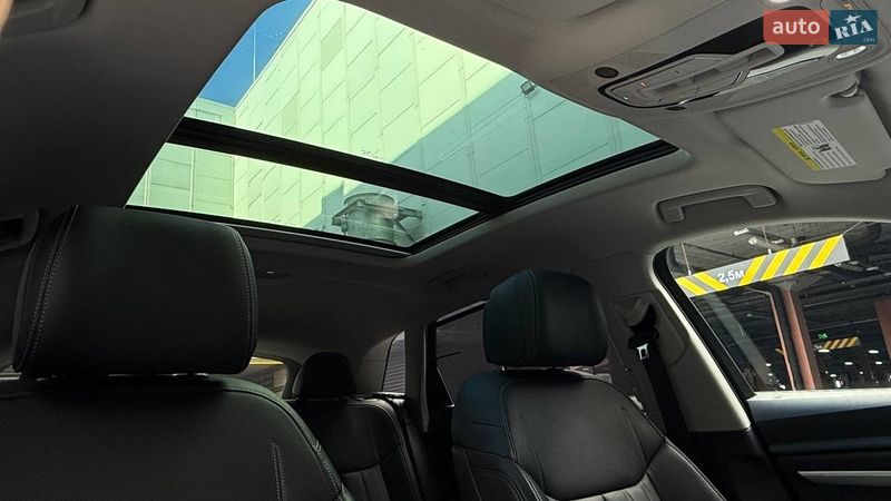 Позашляховик / Кросовер Audi Q8 e-tron 2023 в Києві