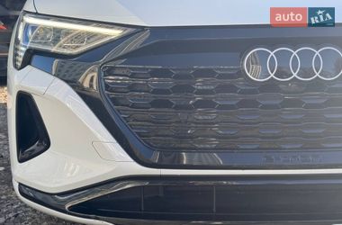 Внедорожник / Кроссовер Audi Q8 e-tron 2023 в Киеве