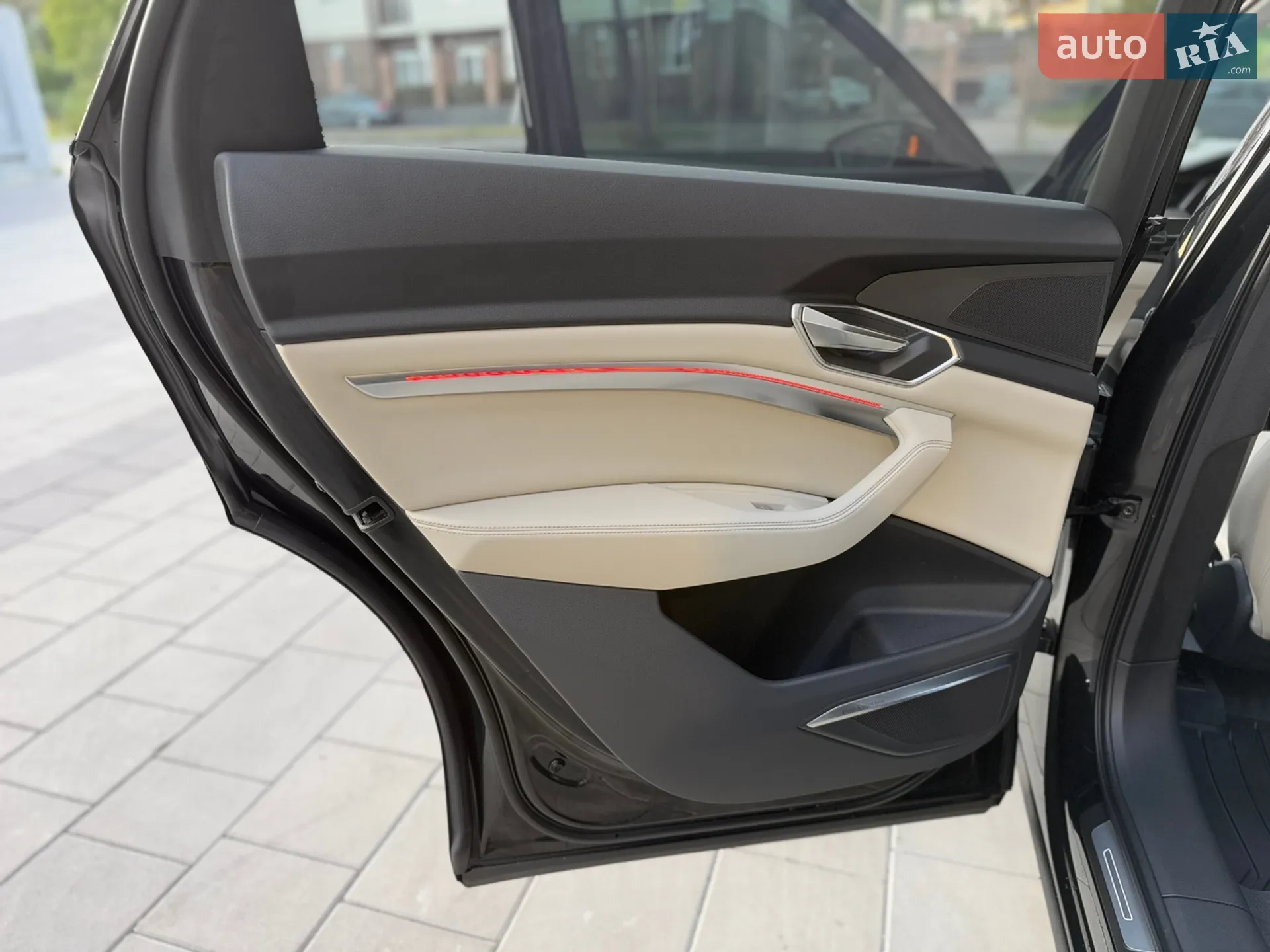 2023 Audi Q8 - мініатюра 28