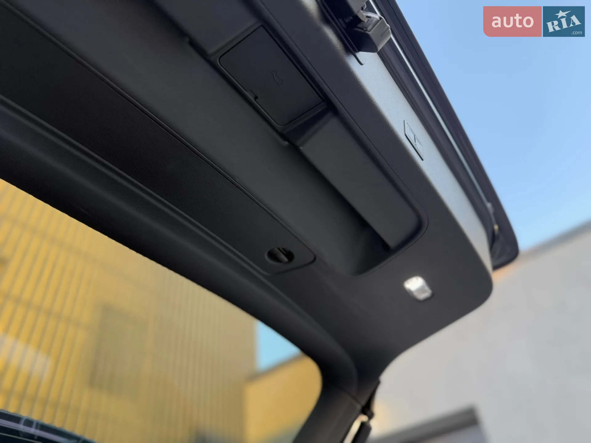 2023 Audi Q8 - мініатюра 33