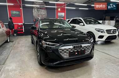 Внедорожник / Кроссовер Audi Q8 e-tron 2023 в Львове