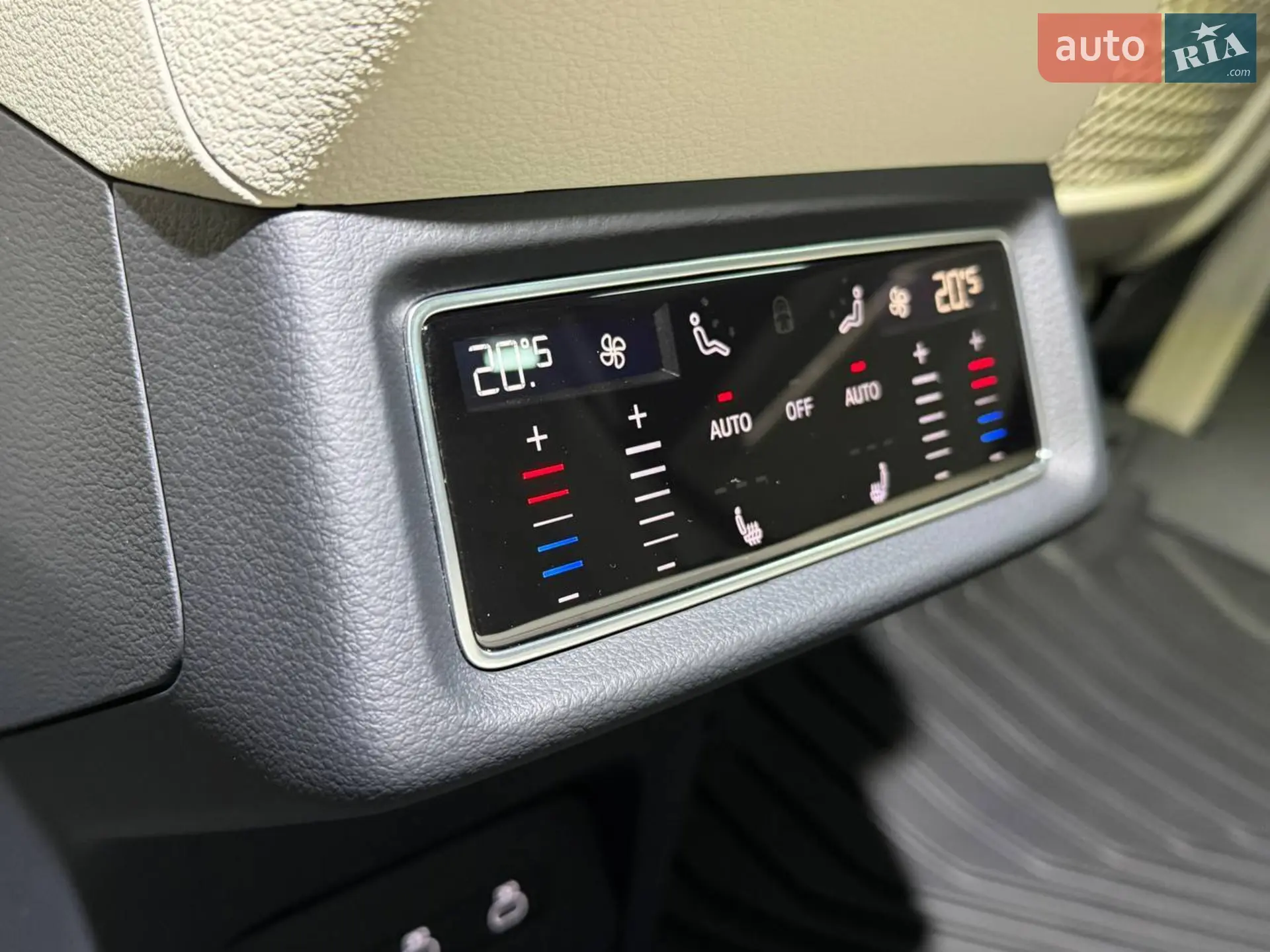2023 Audi Q8 - мініатюра 32