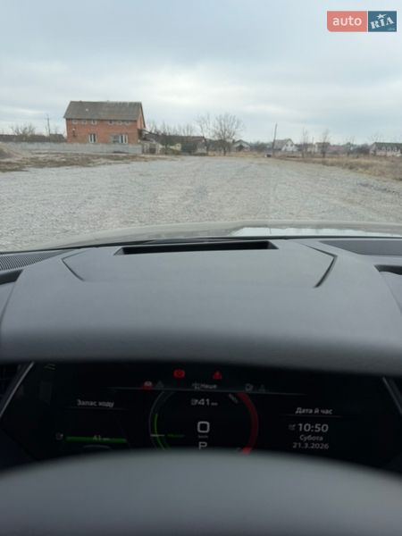 Внедорожник / Кроссовер Audi Q8 e-tron 2023 в Виннице