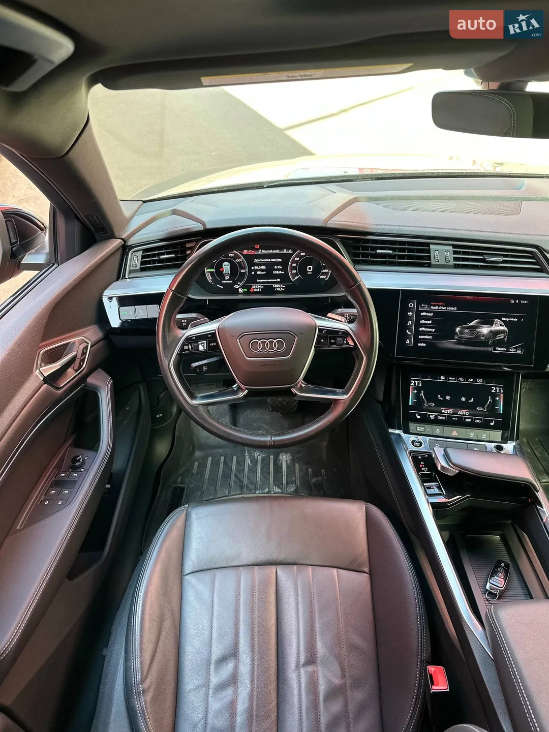 2023 Audi Q8 - мініатюра 13