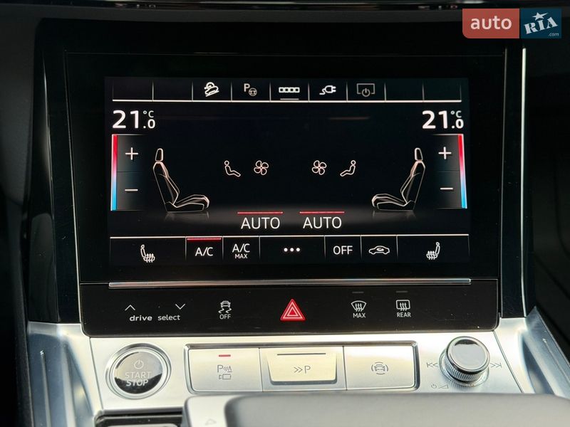 Внедорожник / Кроссовер Audi Q8 e-tron 2023 в Хмельницком