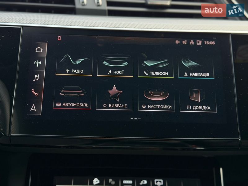 Внедорожник / Кроссовер Audi Q8 e-tron 2023 в Хмельницком