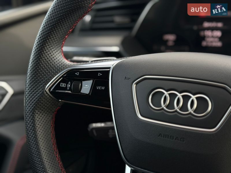 Внедорожник / Кроссовер Audi Q8 e-tron 2023 в Хмельницком