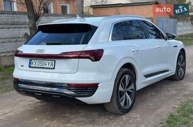 Внедорожник / Кроссовер Audi Q8 e-tron 2023 в Харькове
