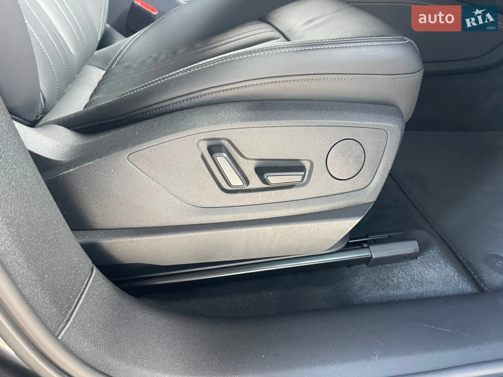 2023 Audi Q8 - мініатюра 32