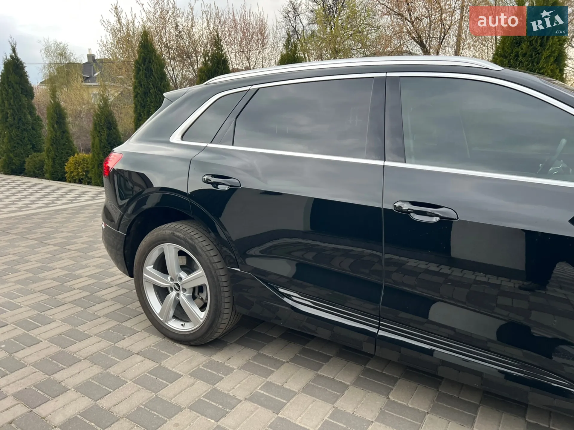 2023 Audi Q8 - мініатюра 43