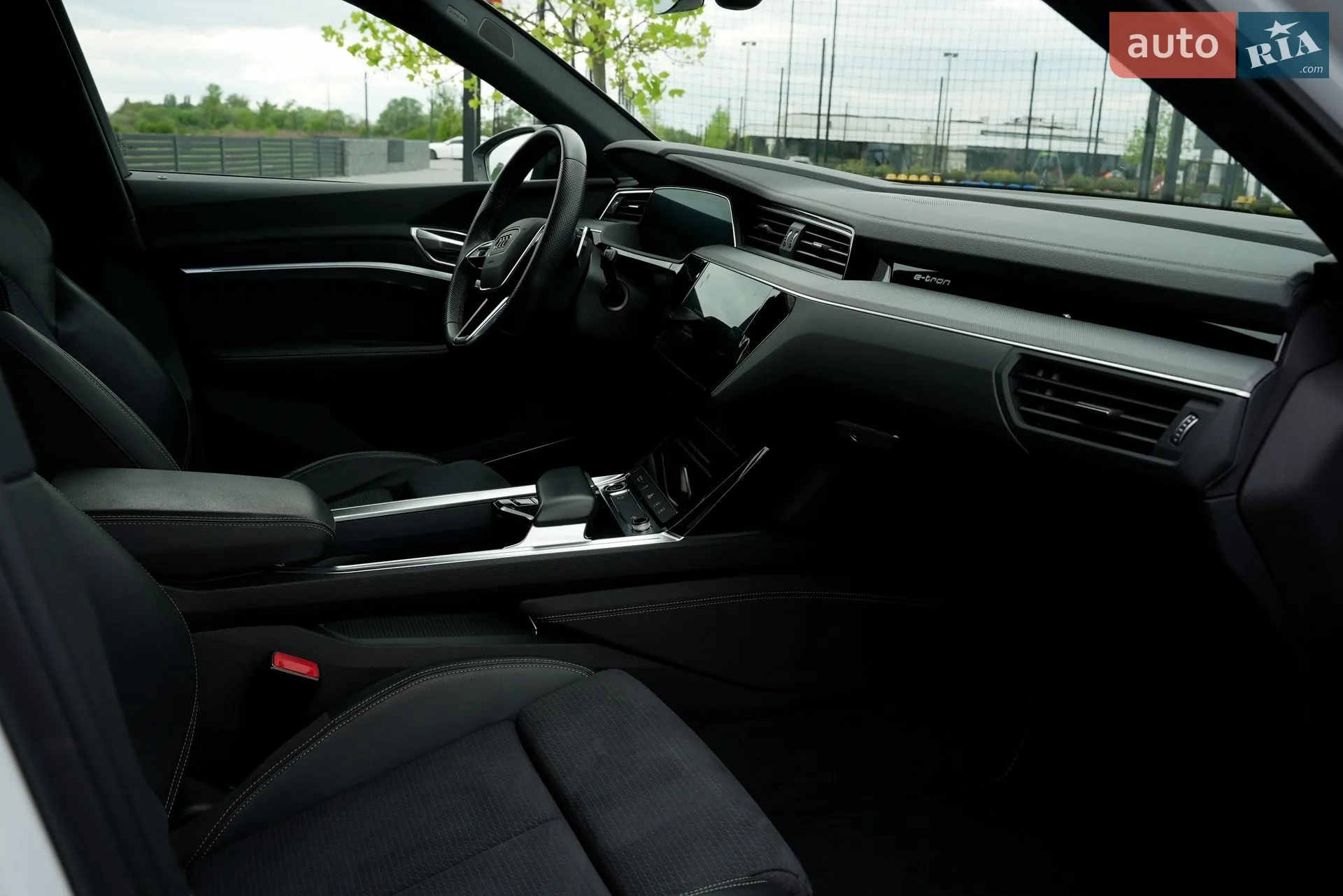 2023 Audi Q8 - мініатюра 47