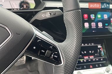 Внедорожник / Кроссовер Audi Q8 e-tron 2024 в Киеве