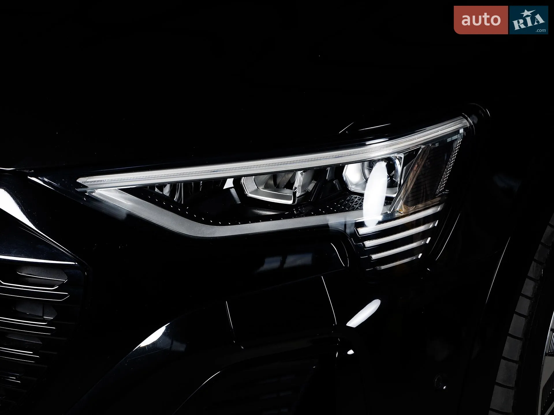 2023 Audi Q8 - мініатюра 13