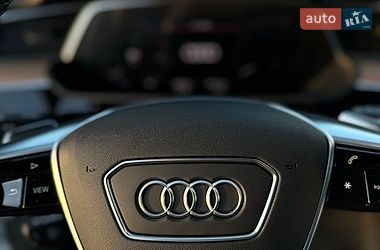 Внедорожник / Кроссовер Audi Q8 e-tron 2023 в Львове